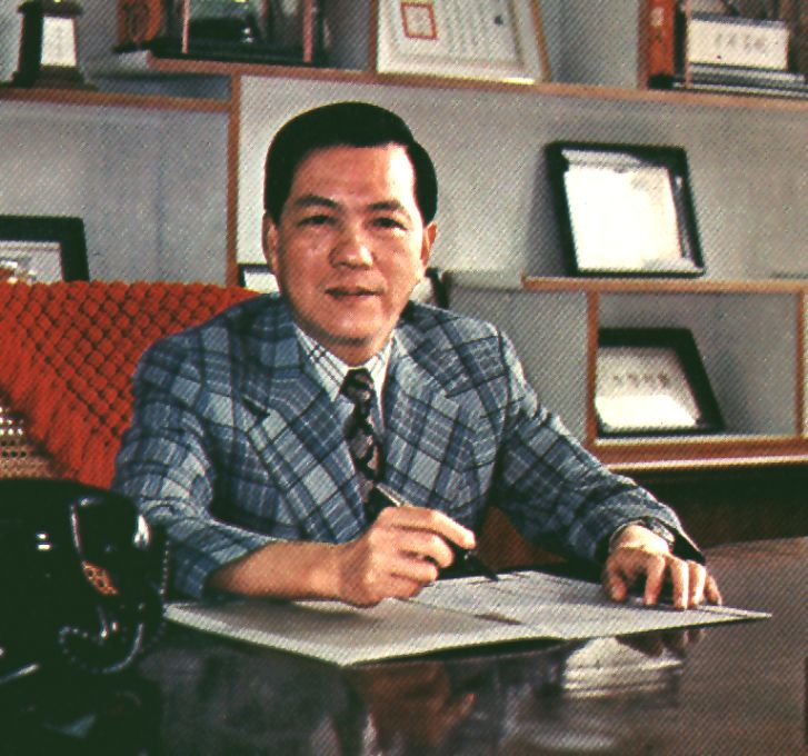 李瑞江校長 